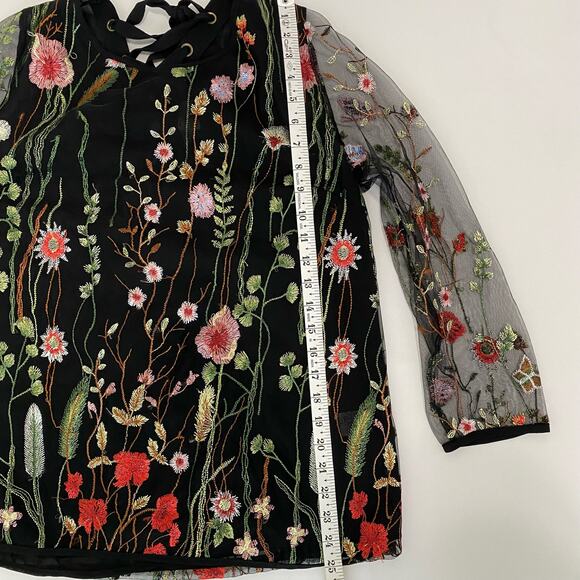Entro Blouse Floral Black and Multi Color Embroidered Mesh Sleeve - Picture 6 of 7